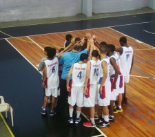Basquete Suzano Sub-16 enfrenta o S.E. Palmeiras amanhã pelo Campeonato Estadual