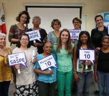 Saspe forma 24 suzanenses em oficina de artesanato