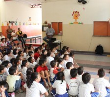 Projeto orienta crianças a empinar pipa com segurança