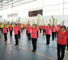 Encontro Regional de Lian Gong reúne mais de 400 pessoas no Parque Max Feffer
