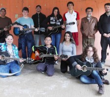 Suzano apresenta atividades de artes plásticas, dança e música