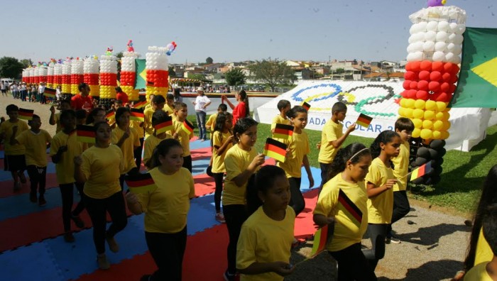 Abertura da I Olimpíada Escolar mobiliza centenas de alunos e marca início de competições