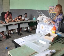 Assistência Social oferece curso de manicure no Jardim Maitê
