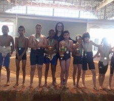 Suzanenses se destacam em campeonatos de Natação e Sumô