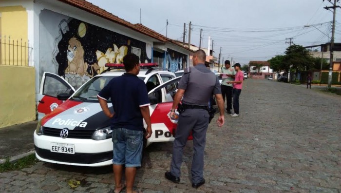 Prefeitura apreende veículos por transporte clandestino de passageiros no Maria Helena