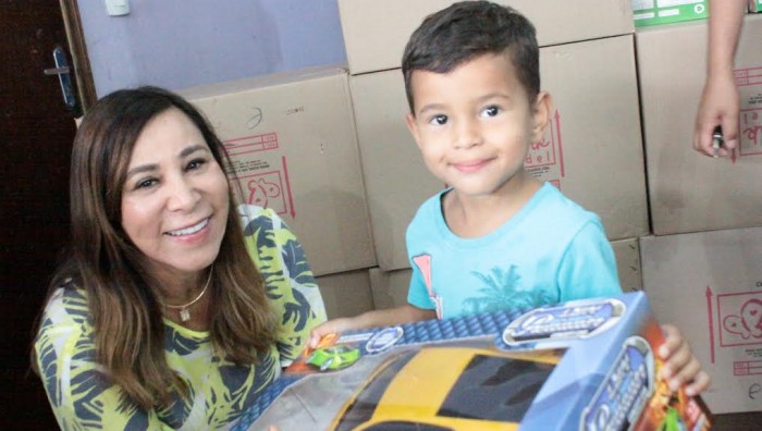 Fundo Social entrega mais de 5 mil brinquedos na região norte de Suzano