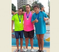 Suzanense conquista bronze no “Meeting de Natação” da Ardem