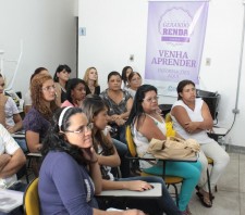 Prefeitura forma mais 30 alunas no curso de cabeleireiro do Gerando Renda