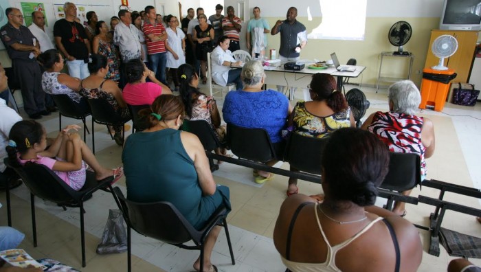 Prefeitura e PM debatem com a comunidade ações de segurança na UBS Eduardo Nakamura