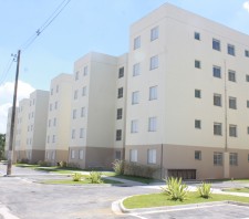 300 famílias suzanenses são contempladas com apartamentos