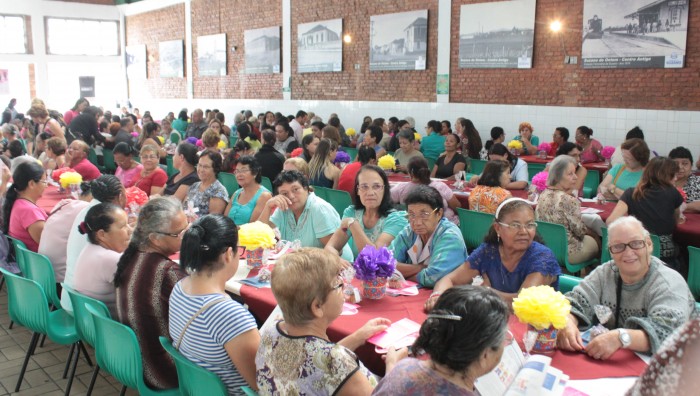 Evento em homenagem ao Dia da Mulher reúne mais de 400 suzanenses