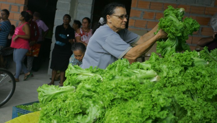 Prefeitura entrega alimentos para quase 7 mil famílias em situação de vulnerabilidade