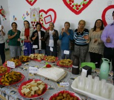 Assistência Social recepciona idosos atendidos pelo serviço de convivência do Parque Umuarama