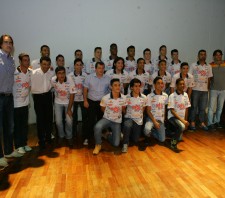 Lançamento do projeto “Voleimania 2016” lota Teatro Armando de Ré