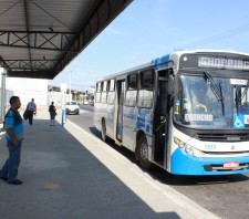 Primeira etapa de cobertura do ponto de ônibus ao lado da estação de Suzano é concluída