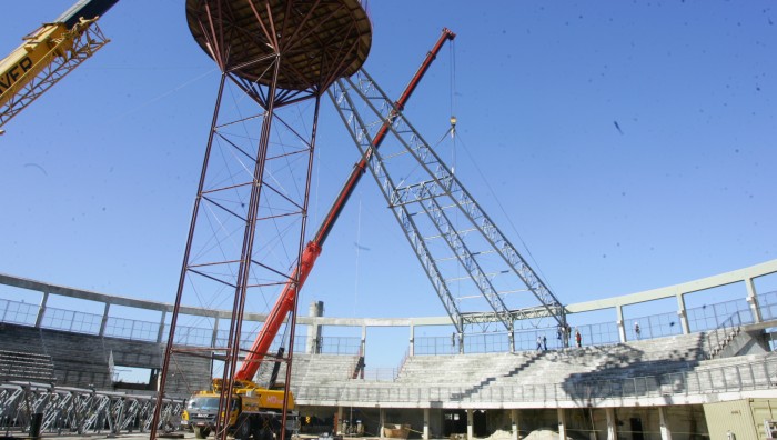 Primeira etapa de obra da Arena Multiuso está 95% concluída