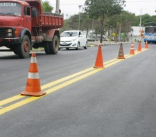 Prefeitura conclui serviço de sinalização da Rua Baruel