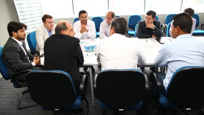 Em reunião do Condemat, prefeito de Suzano-SP cobra início das obras da Marginal do Una e sugere custeio em conjunto do Hospital Regional