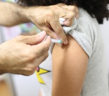 Campanha contra HPV prevê imunizar 4,2 mil meninos