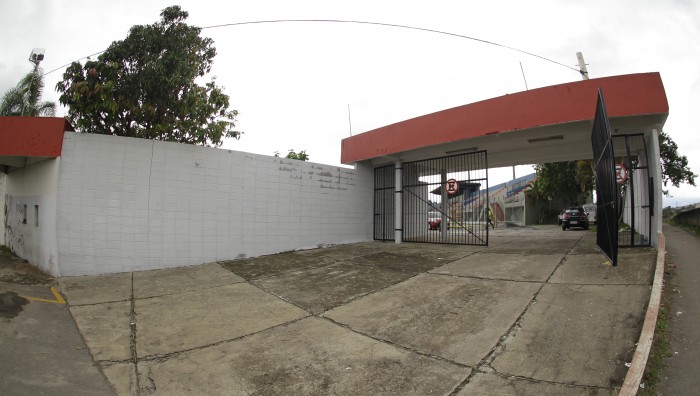 Clubes amadores de Suzano-SP poderão ter brasão eternizado no muro de estádio municipal
