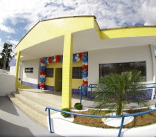 Prefeito de Suzano-SP anuncia retomada das obras da creche no Miguel Badra