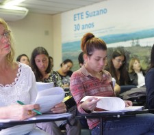 Secretaria de Educação e Sabesp promovem orientação sobre combate ao desperdício de água