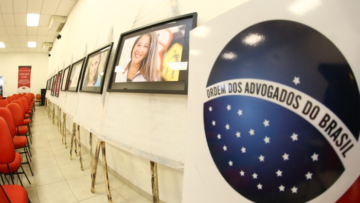 Prefeito de Suzano-SP participa de homenagem às mulheres em evento na OAB