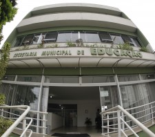 Secretário de Educação de Suzano-SP vai à Brasília para desbloquear R$ 5,7 milhões para novas creches