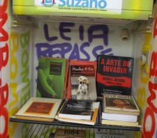 Secretaria de Cultura de Suzano-SP entrega primeira Geladoteca do projeto de incentivo à leitura