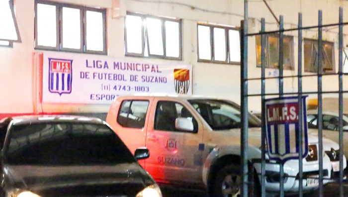 Prefeito de Suzano-SP inaugura nova sede da Liga Municipal de Futebol