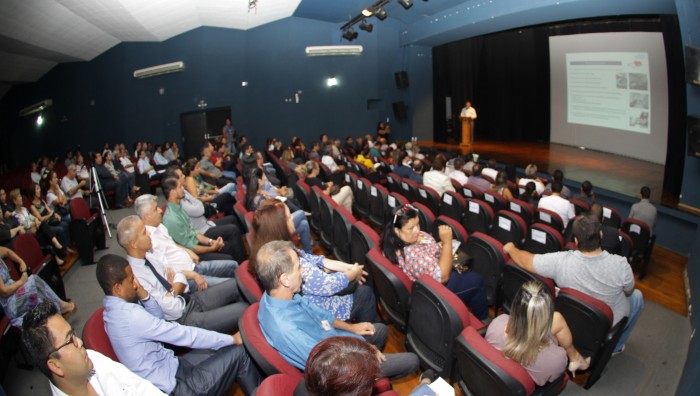 Prefeitura de Suzano-SP projeta economia de quase R$ 10 milhões no ano e lança Pré-Vestibular Municipal