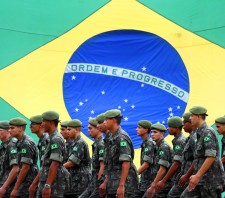 Fundo Social de Suzano-SP destaca solidariedade e respeito ao próximo em evento do Dia do Exército