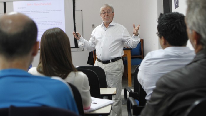 Servidores municipais dão início à qualificação para atuação no Plano Plurianual de Suzano-SP