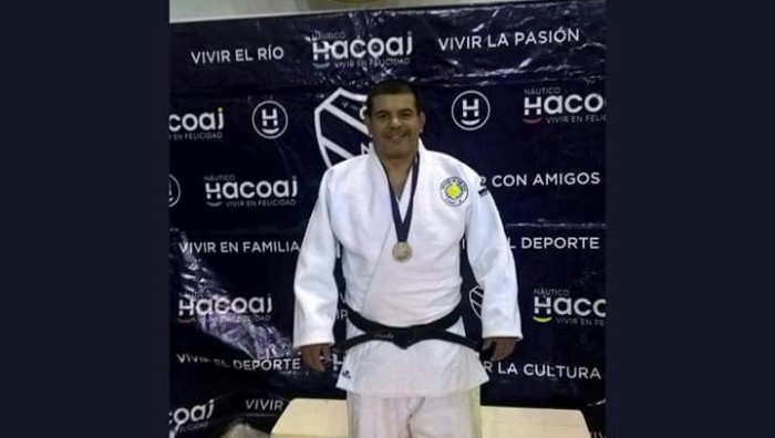 Secretário de Esportes e Lazer comemora medalha de prata de judoca suzanense em torneio na Argentina