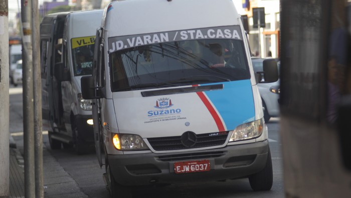 Veículos do transporte complementar passam a ter nova identificação visual
