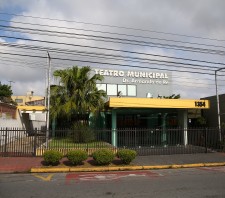 Teatro “Armando de Ré” em Suzano-SP recebe amanhã “Festival Interdança”