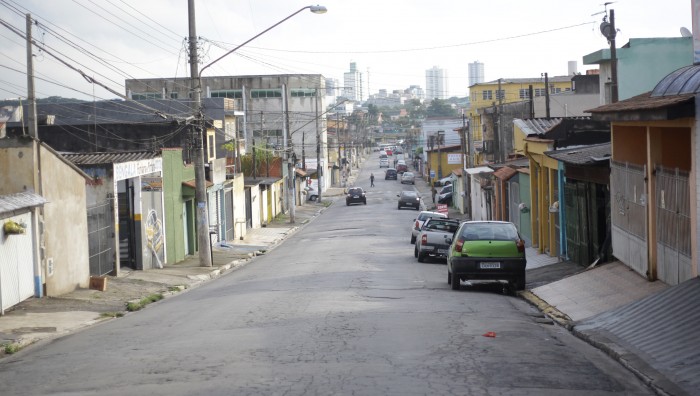 Operação em comércio de Suzano-SP fecha cinco estabelecimentos por falta de documentação