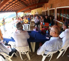 Programa “Time do Emprego” forma 70 jovens para o mercado de trabalho no Rio Abaixo, em Suzano-SP