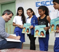 Secretaria de Educação de Suzano-SP promove palestra sobre Bullying na E.M. “Liuba Pizzolito”