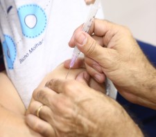 Secretaria de Saúde de Suzano-SP recebe 2 mil doses da vacina pentavalente