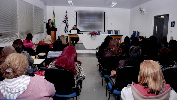 “Mediação e Arbitragem” e “Direito do Idoso e as Medidas Protetivas” são abordados no curso Promotoras Legais em Suzano-SP