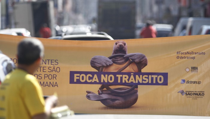 Prefeitura e Detran realizam quarta etapa da “blitz educativa” da campanha “Foca no Trânsito”