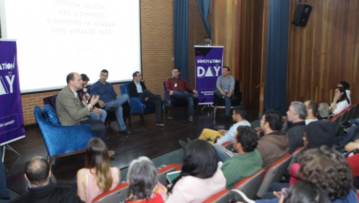 Secretário de Planejamento Urbano ministra palestra sobre cidades inteligentes em evento de tecnologia