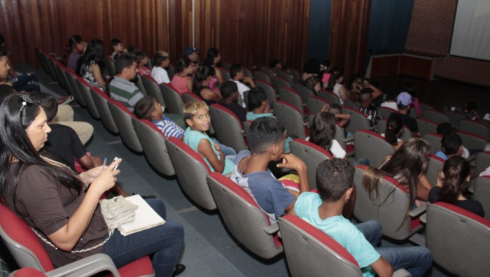 Secretaria de Educação de Suzano-SP promove projeto ambiental para 2 mil alunos do Rio Abaixo