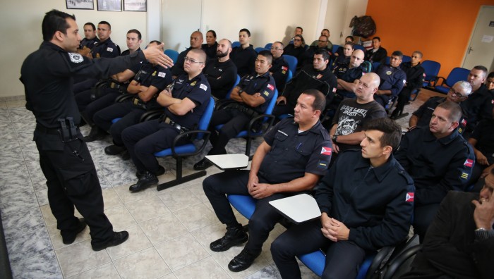 Prefeito de Suzano-SP busca parceria com Polícia Civil para o aprimoramento de técnicas de policiamento da GCM