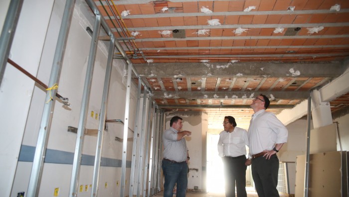 Secretaria de Saúde de Suzano-SP vistoria obras do futuro Hospital Saint  Nicholas e debate orientações técnicas quanto ao processo de reforma