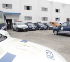 Agentes da GCM de Suzano-SP detém traficante com quase 100 “pinos” de crack no Jardim Lincoln