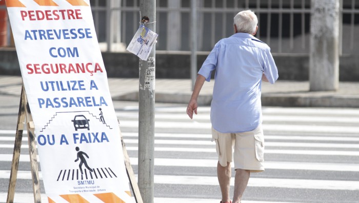 Prefeitura de Suzano-SP promove campanha “Travessia Segura” sobre o uso da faixa de pedestres