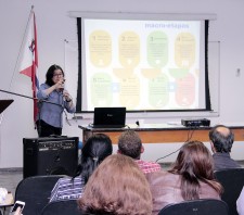 Prefeito recebe proposta de minuta de lei do Plano Diretor