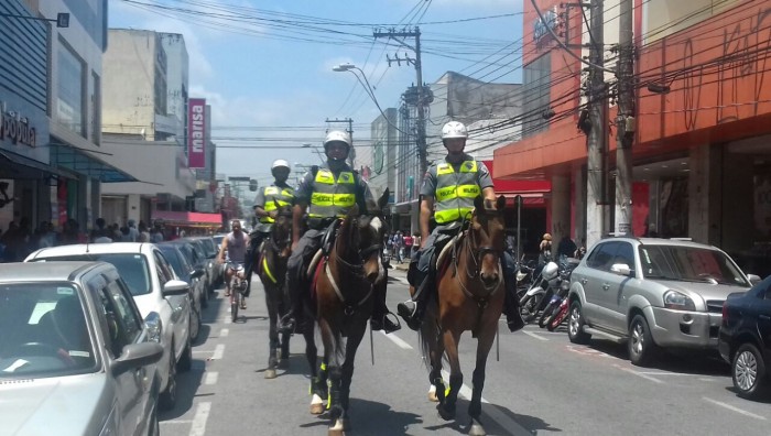 Operação Natal Seguro recebe reforço da cavalaria da PM